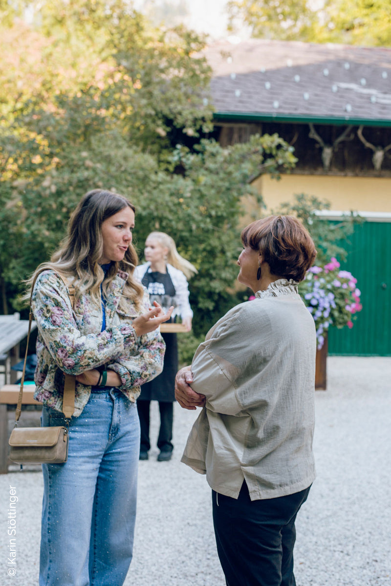 Sarmakinas beim Female Chefs Table am Attersee: Networking im Garten